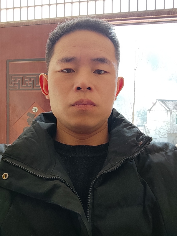 勇敢的成长的第一张照片--郧西交友中心